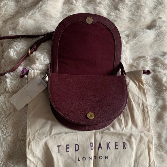 Ted Baker Leather Saddle Crossbody Bag w/ Logo Padlock - Picture 4 of 6